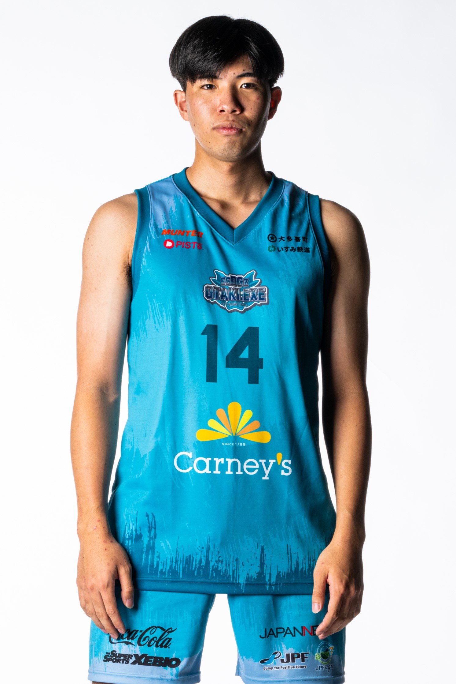 若林行宗 宣材写真.jpg